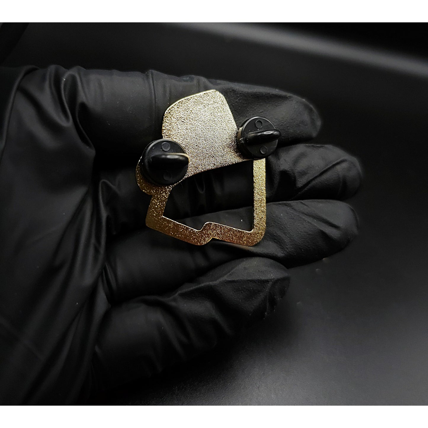 Del Sombreo Hat Pin Nueva Era
