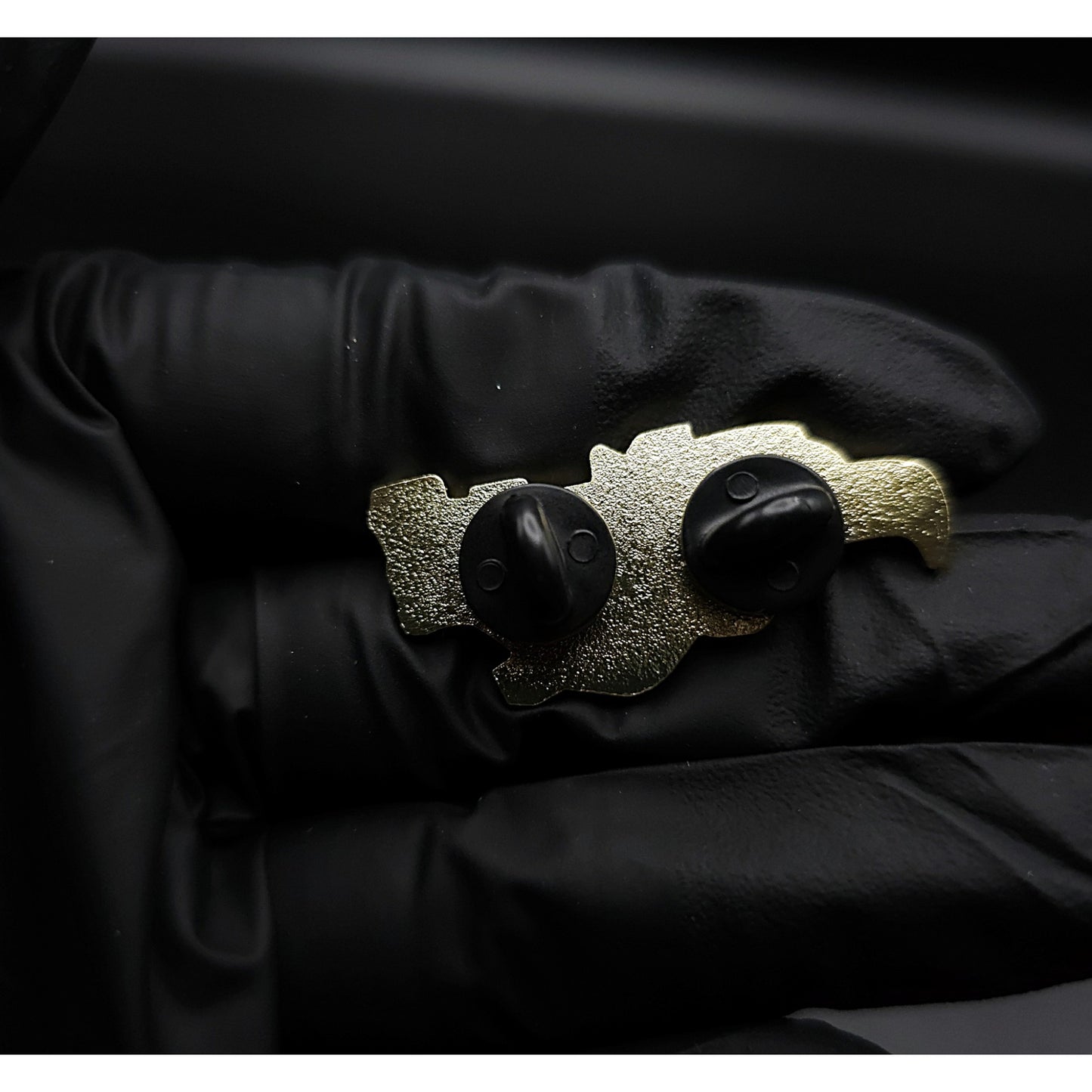 Eagle Face Hat Pin