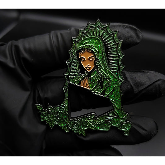 Nueva Era Virgen Maria  Hat Pin Verde